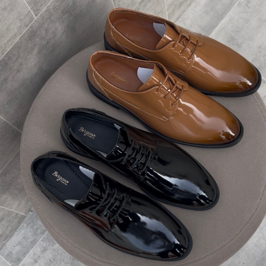 Derby shoes vernis